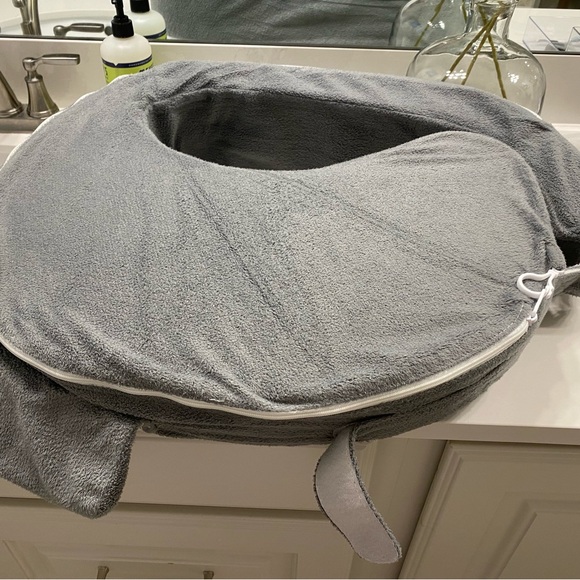 My Breast Friend - Picture 3 of 6